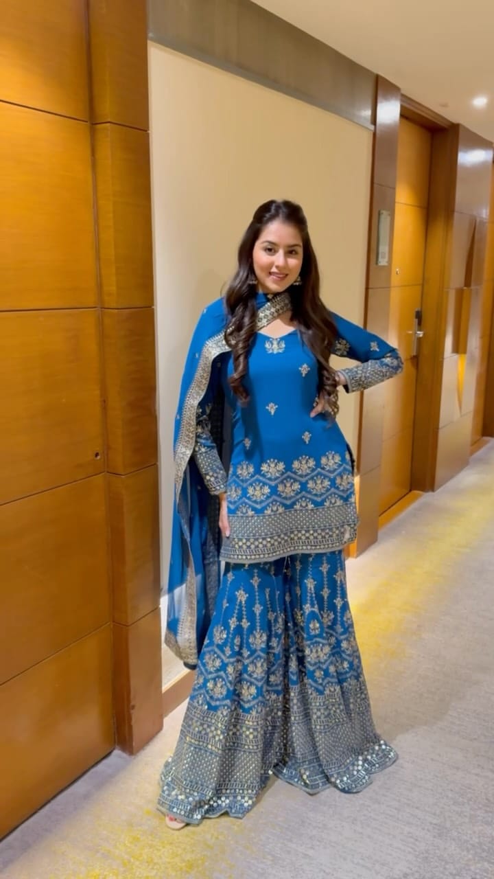 Post 1 by Yankita Kapoor on Instagram (video)