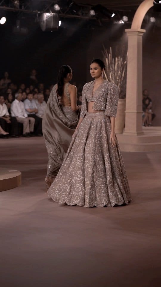 Post 1 by Shweta on Instagram (video)