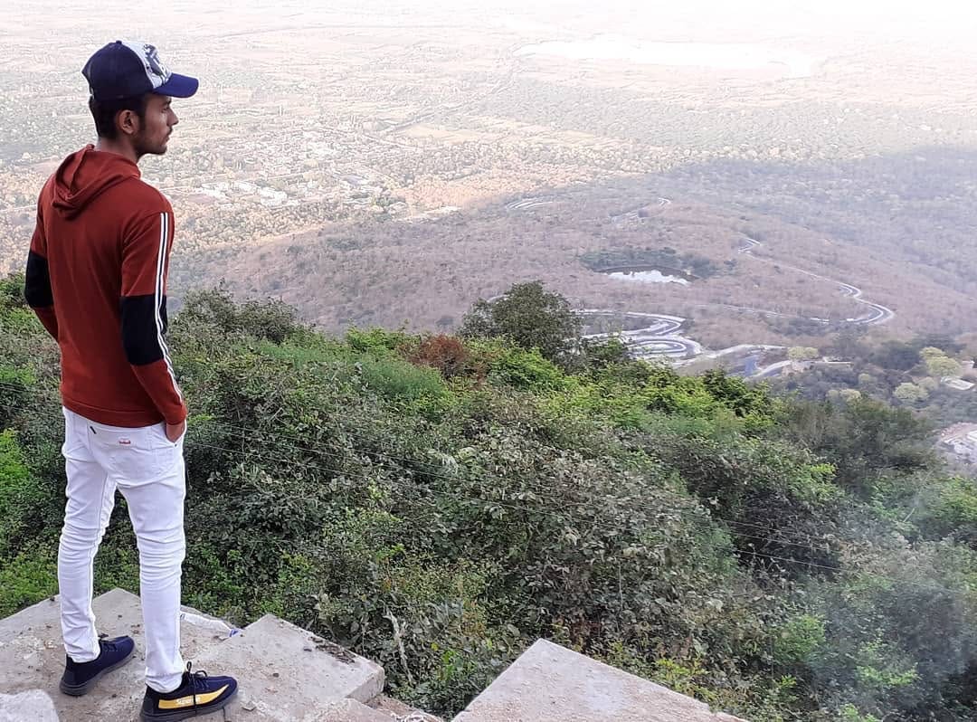 Post 6 by Minhaj Rangrej on Instagram (image)