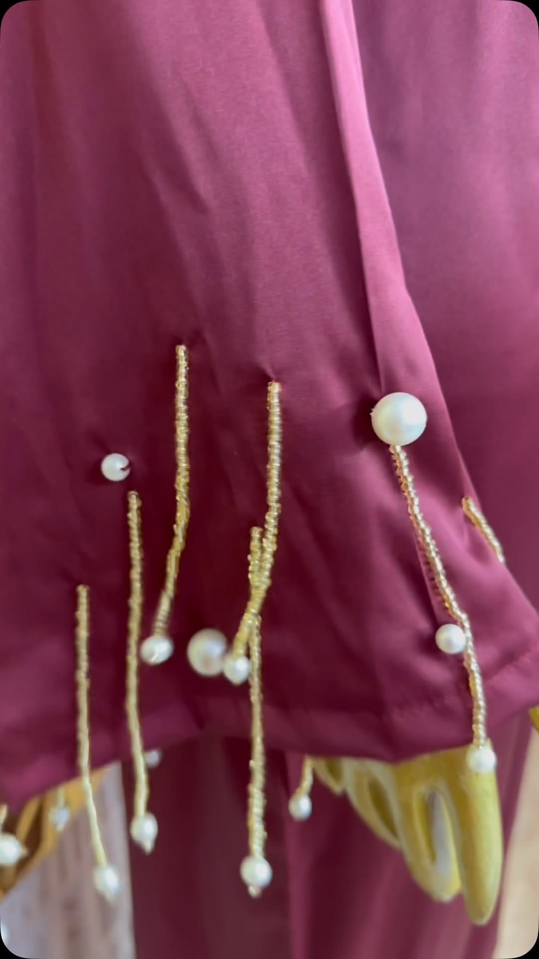 Post 4 by Bebo N Lolo on Instagram (video)