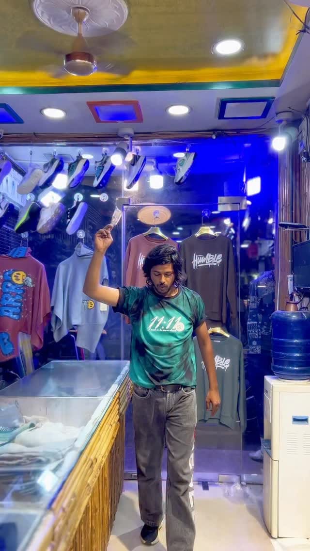 Post 3 by Javed Khokhar on Instagram (video)