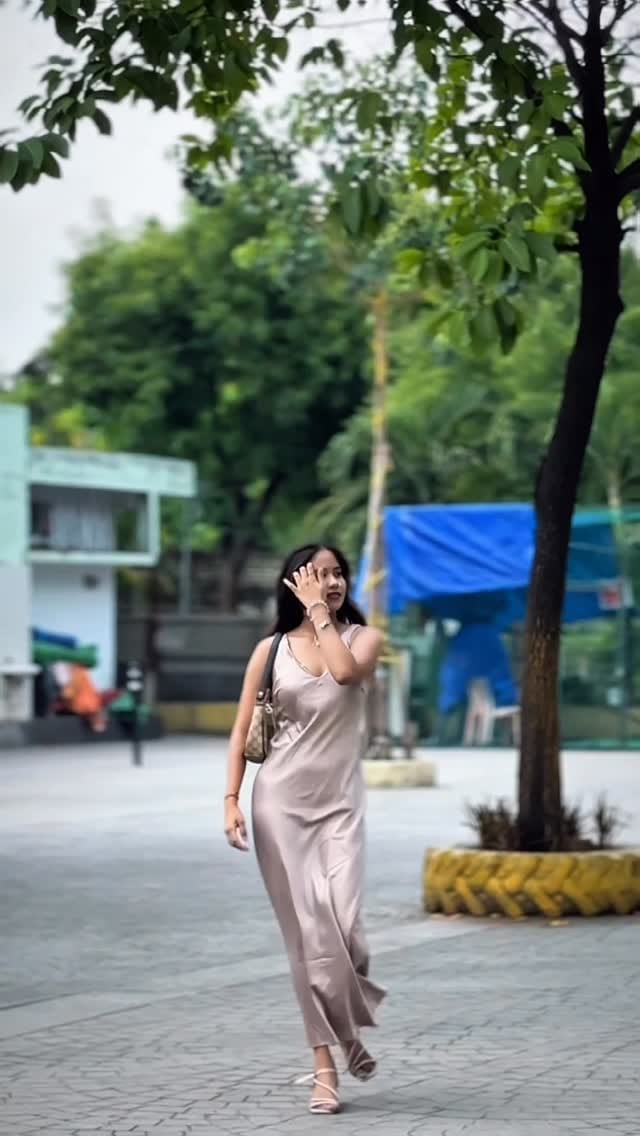 Post 7 by Vidhii | content creator | model🪽 on Instagram (video)