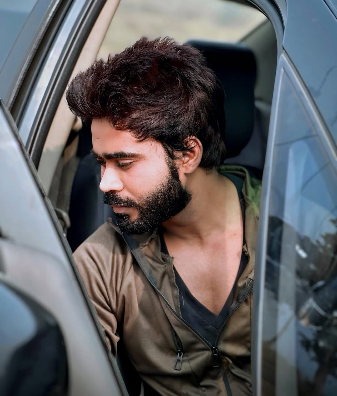 Post 8 by Akash Kumar on Instagram (image)