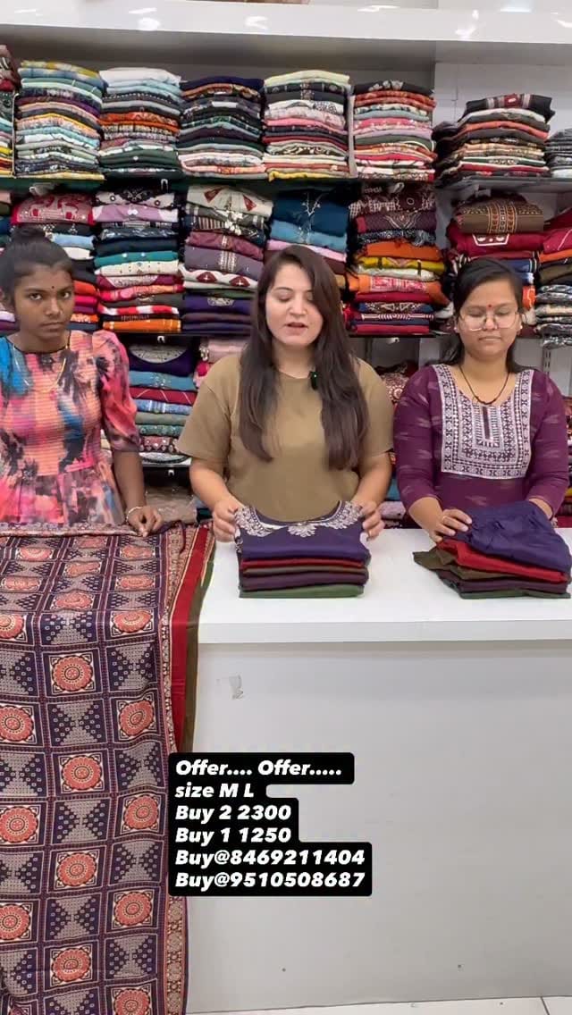 Post 7 by Gayatri NX on Instagram (video)
