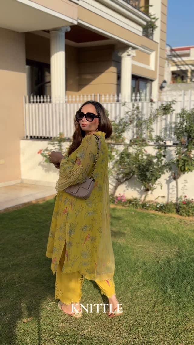 Post 7 by 𝐊𝐍𝐈𝐓𝐓𝐋𝐄 𝐛𝐲 𝐏𝐫𝐢𝐲𝐚🦩 on Instagram (video)