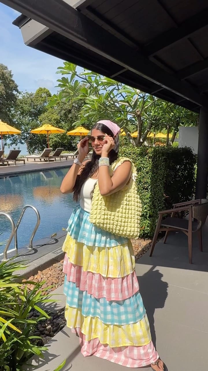 Post 6 by Stuti on Instagram (video)