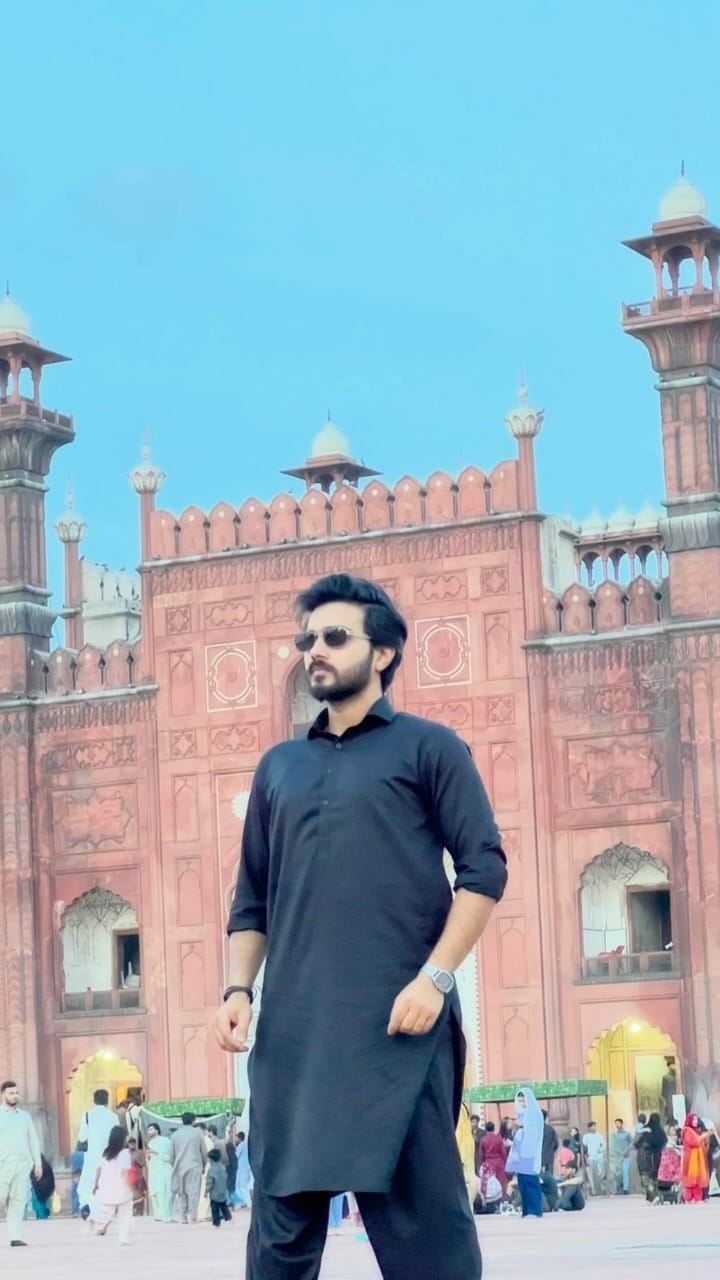 Post 1 by Anees Ahmed on Instagram (video)