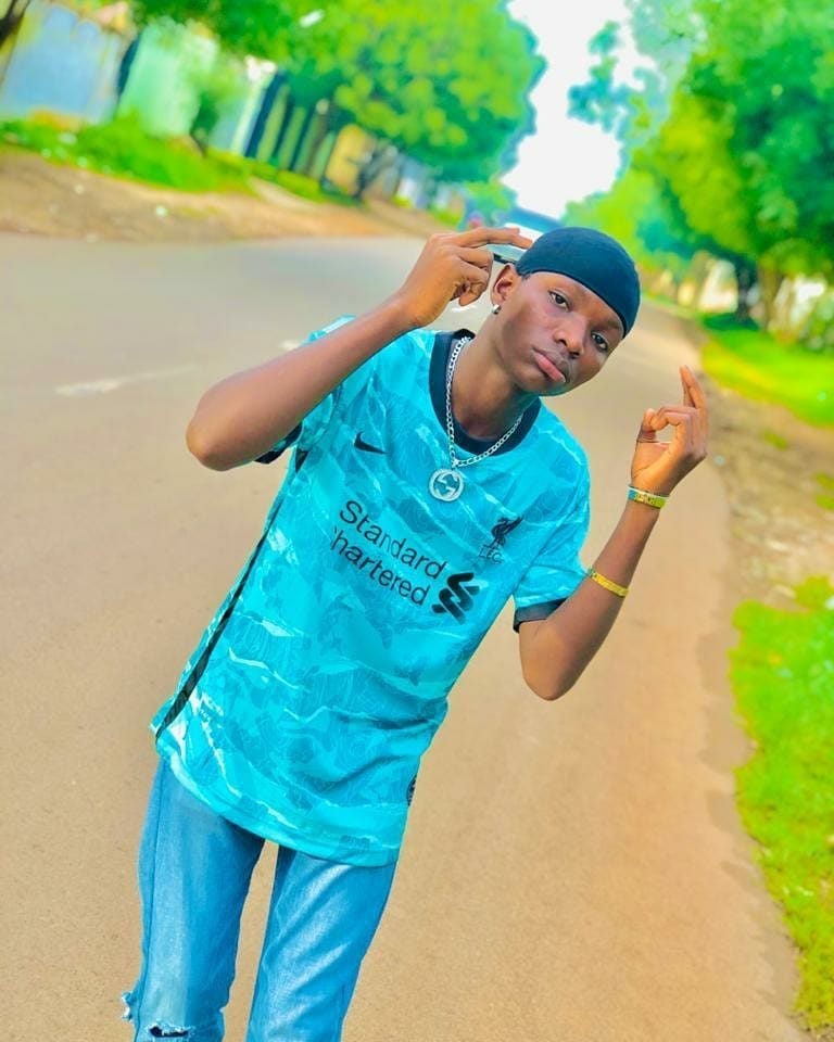 Post 9 by Djuma kanpe boy on Instagram (carousel)