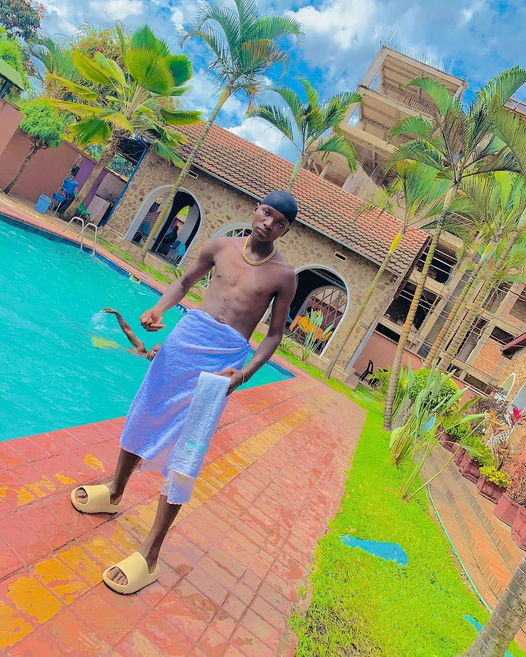 Post 5 by Djuma kanpe boy on Instagram (carousel)