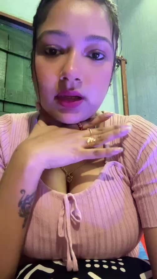 Post 8 by Ananya Bhandari on Instagram (video)