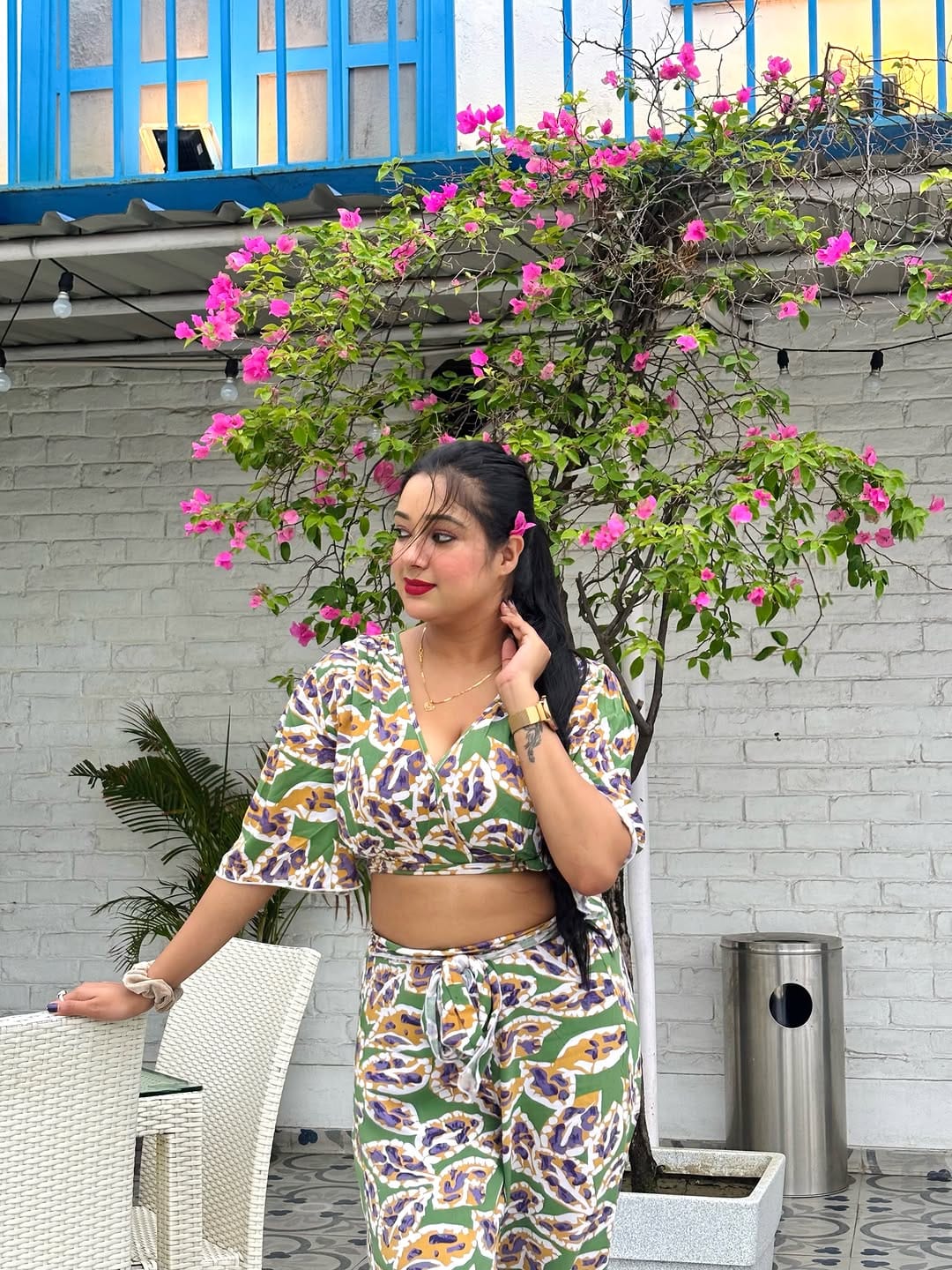 Post 6 by Ananya Bhandari on Instagram (carousel)
