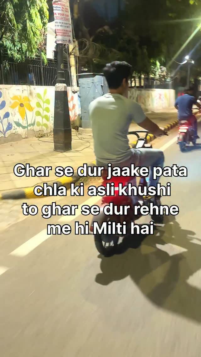 Post 7 by karan 🕉 on Instagram (video)