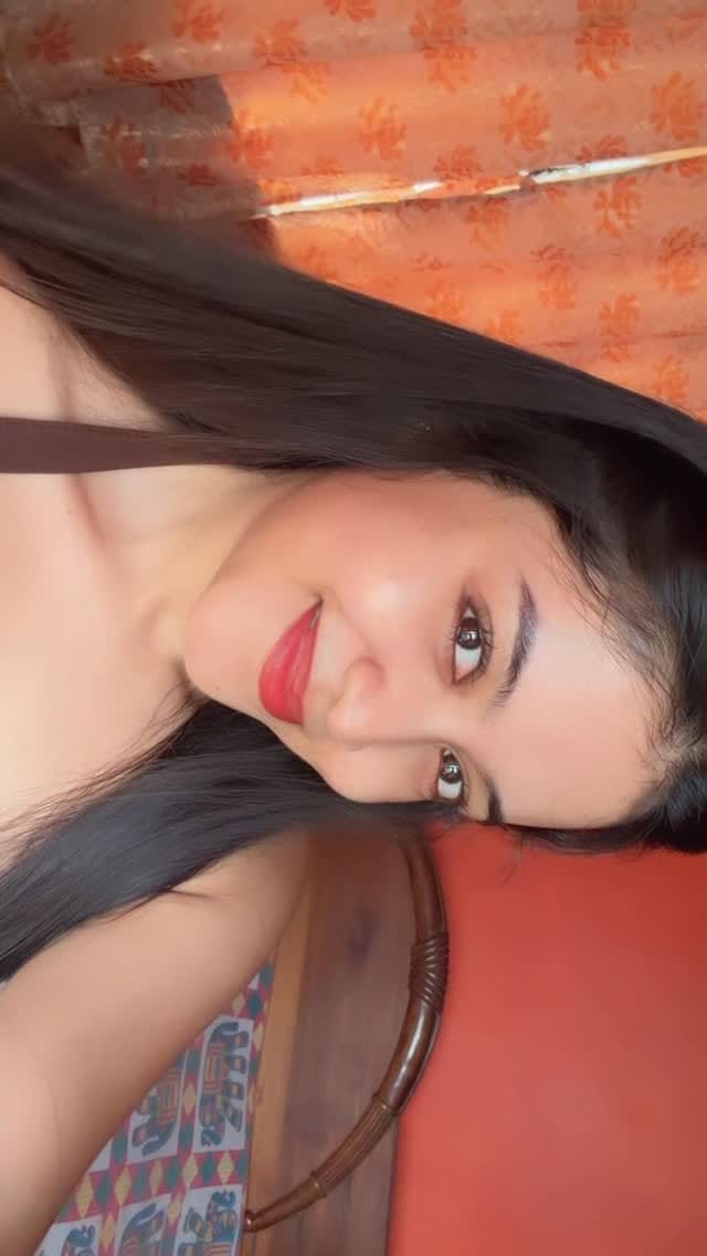 Post 6 by ADITI DAS❤❤ on Instagram (video)