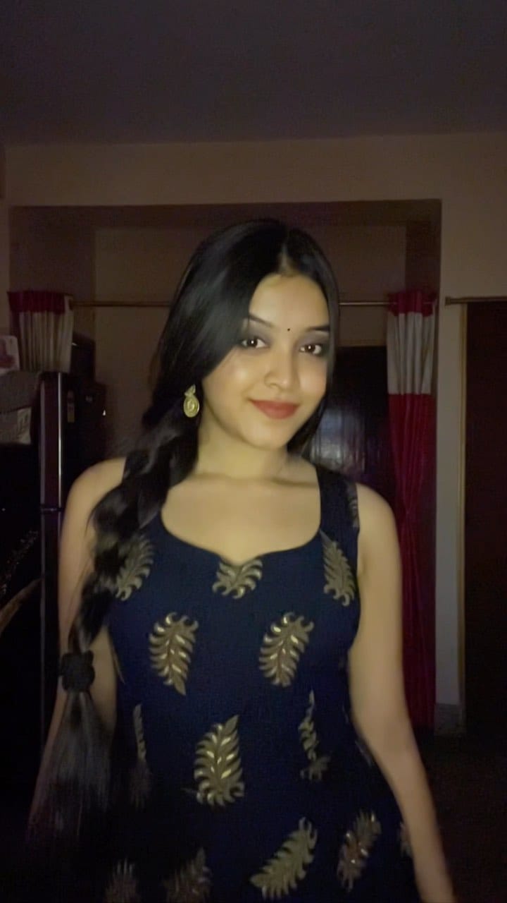 Post 10 by ADITI DAS❤❤ on Instagram (video)