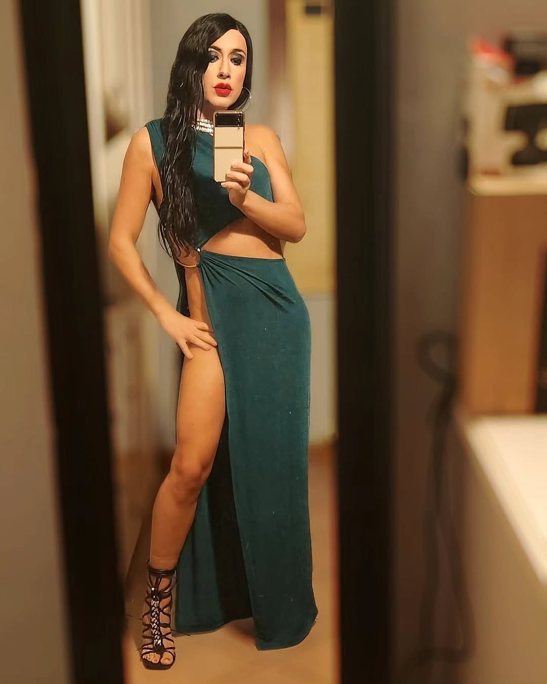 Post 2 by Melania Chiari Official 🇮🇹 on Instagram (image)