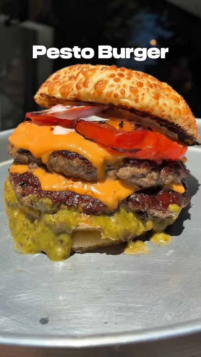 Post 4 by BurgerHouse on Instagram (video)