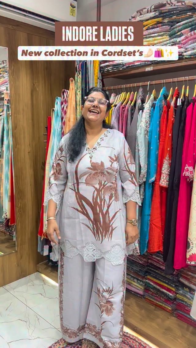 Post 8 by Eka's Signature | Women's clothing on Instagram (video)