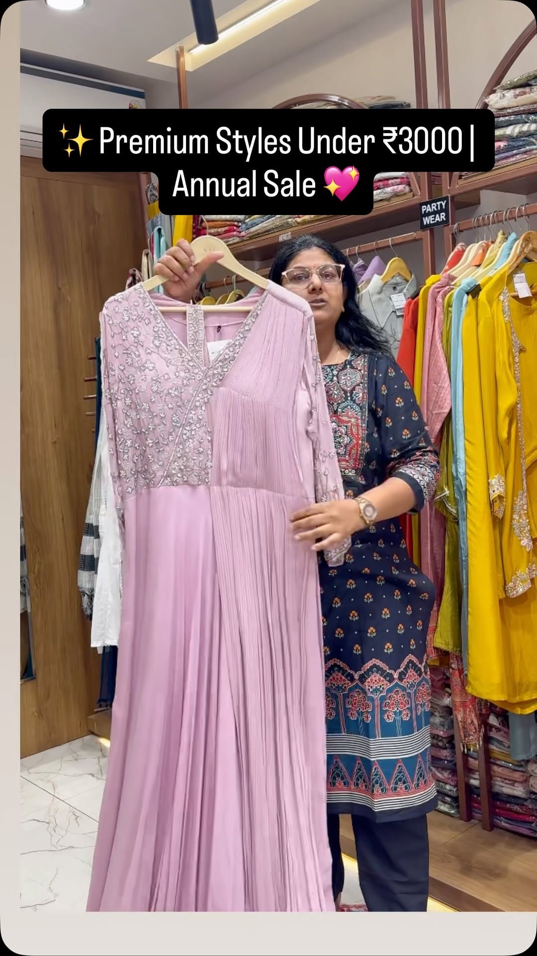 Post 5 by Eka's Signature | Women's clothing on Instagram (video)