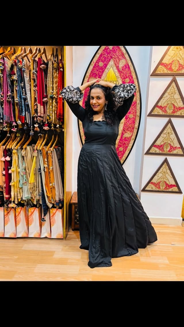 Post 1 by Bhavna Mathur on Instagram (video)