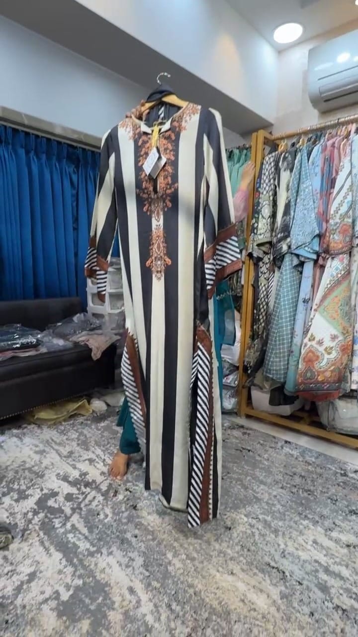 Post 4 by Ruhi Adenwala on Instagram (video)