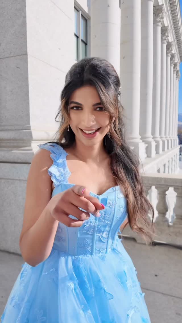 Post 8 by Mouneesha Chowdary 🎀 on Instagram (video)