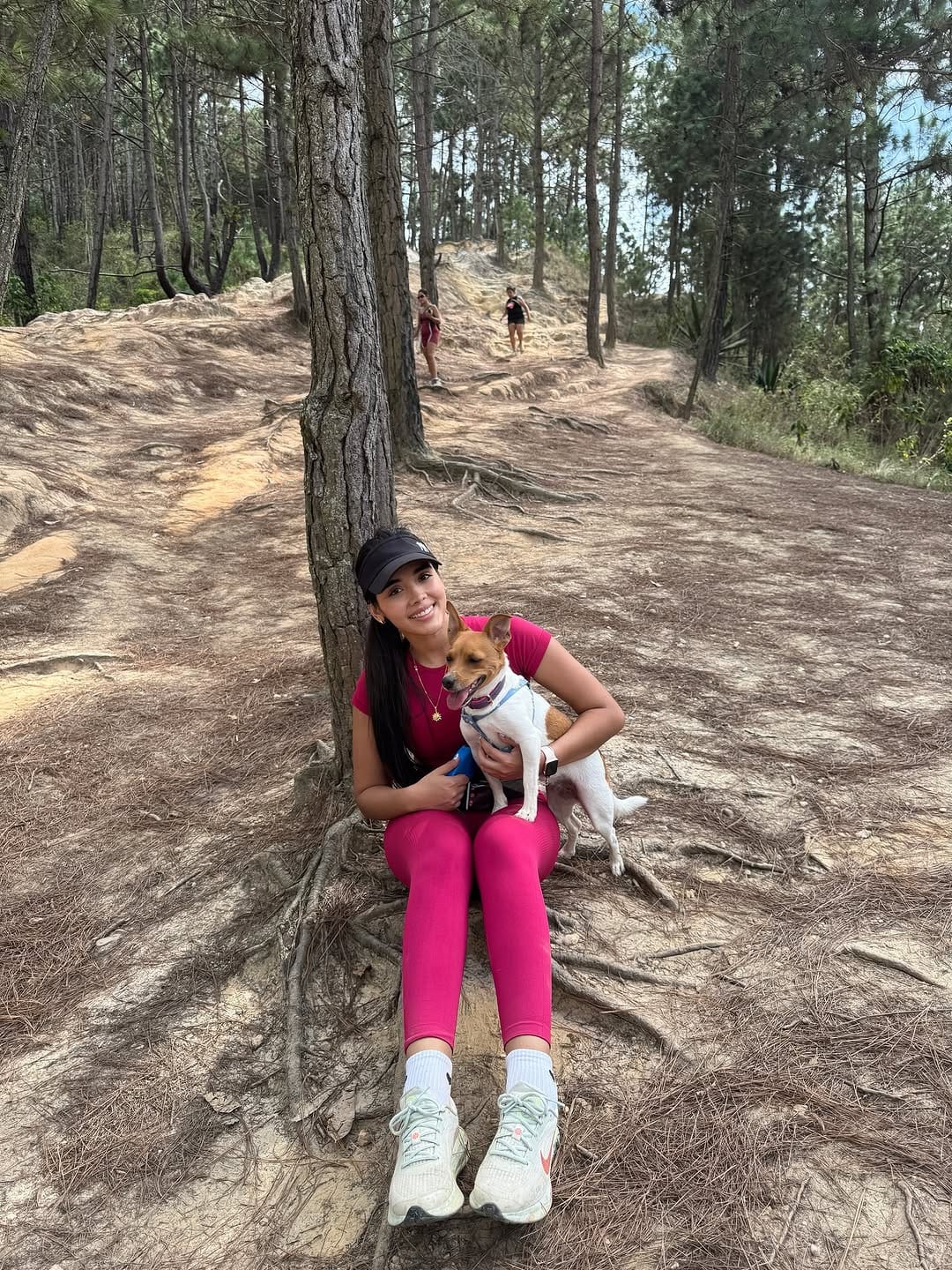 Post 6 by Valentina Gonzalez | Lifestyle on Instagram (carousel)