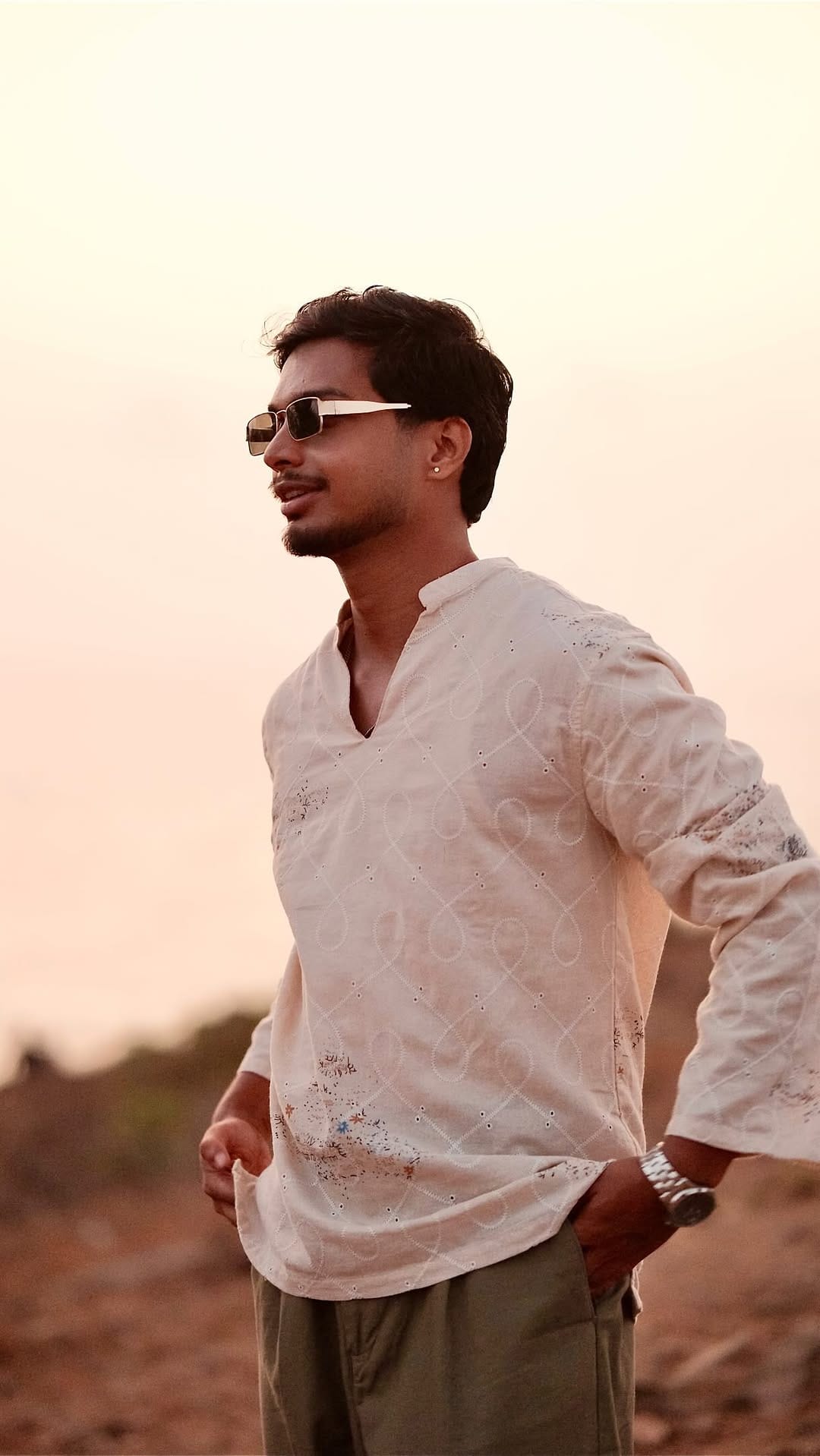 Post 6 by KARTHIK  MOILY on Instagram (video)