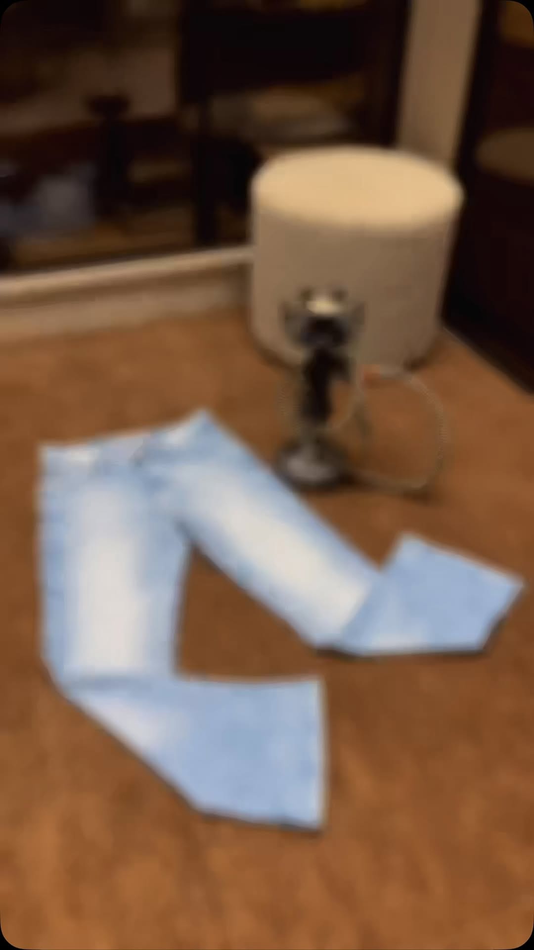 Post 8 by Mokaz Jeans on Instagram (video)