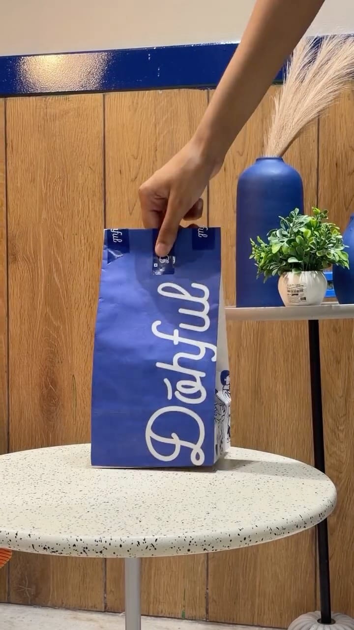 Post 7 by Dohful | Cookies & Coffee on Instagram (video)