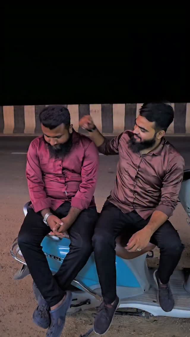 Post 3 by Shahnawaz Rajebhai on Instagram (video)