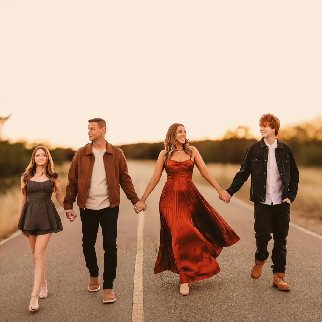 Post 2 by Love Song Photography on Instagram (carousel)