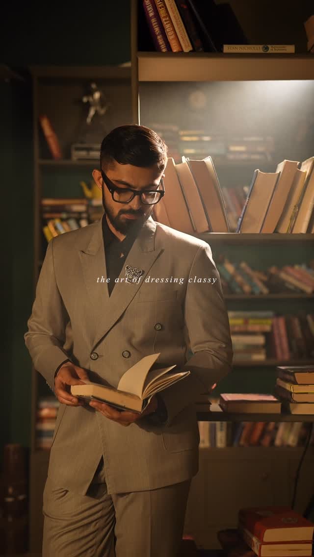 Post 8 by Chamunda Designer Studio on Instagram (video)