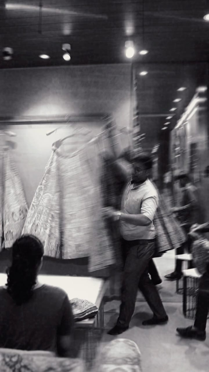 Post 6 by Deepkala Silk Heritage on Instagram (video)