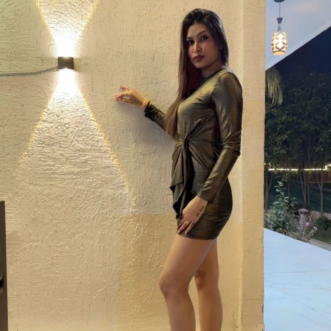 Post 7 by Kia♥️ on Instagram (carousel)