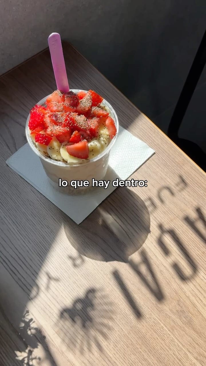 Post 5 by Açai Express Superfood Bowls on Instagram (video)