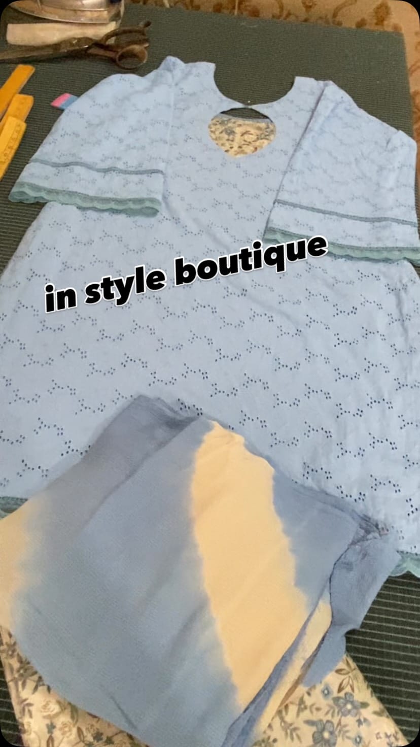 Post 6 by in style boutique🥻👗👗 on Instagram (video)