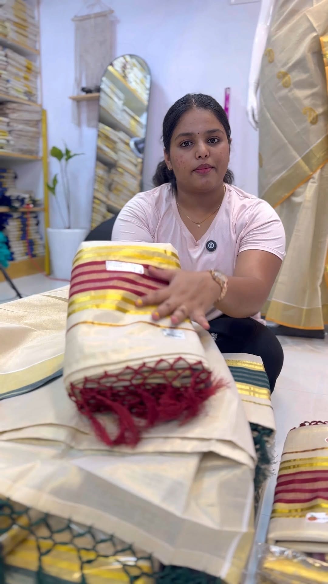Post 1 by HARADHI on Instagram (video)