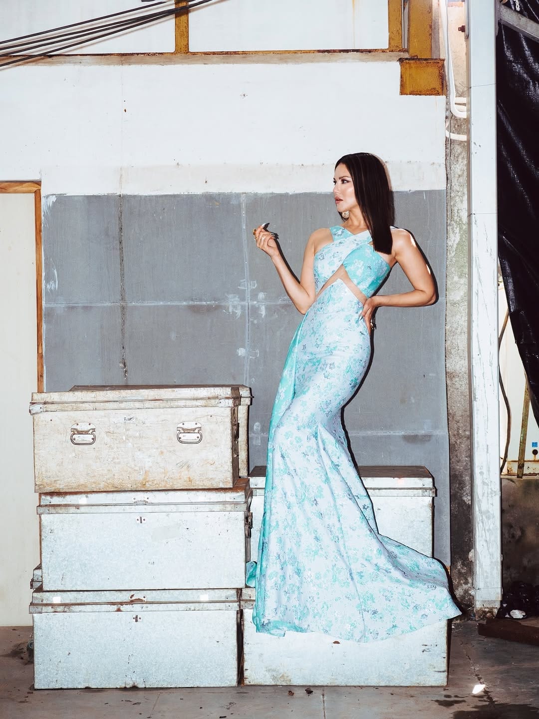 Post 10 by Tanya Kalra on Instagram (carousel)