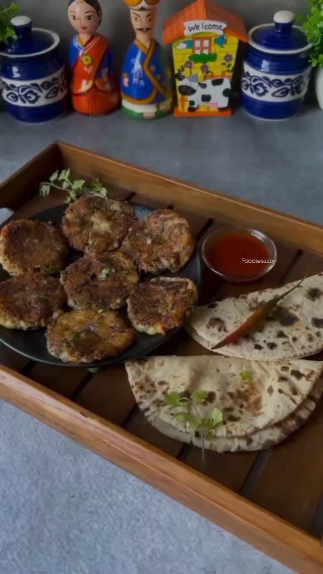 Post 6 by maa ki rasoi on Instagram (video)