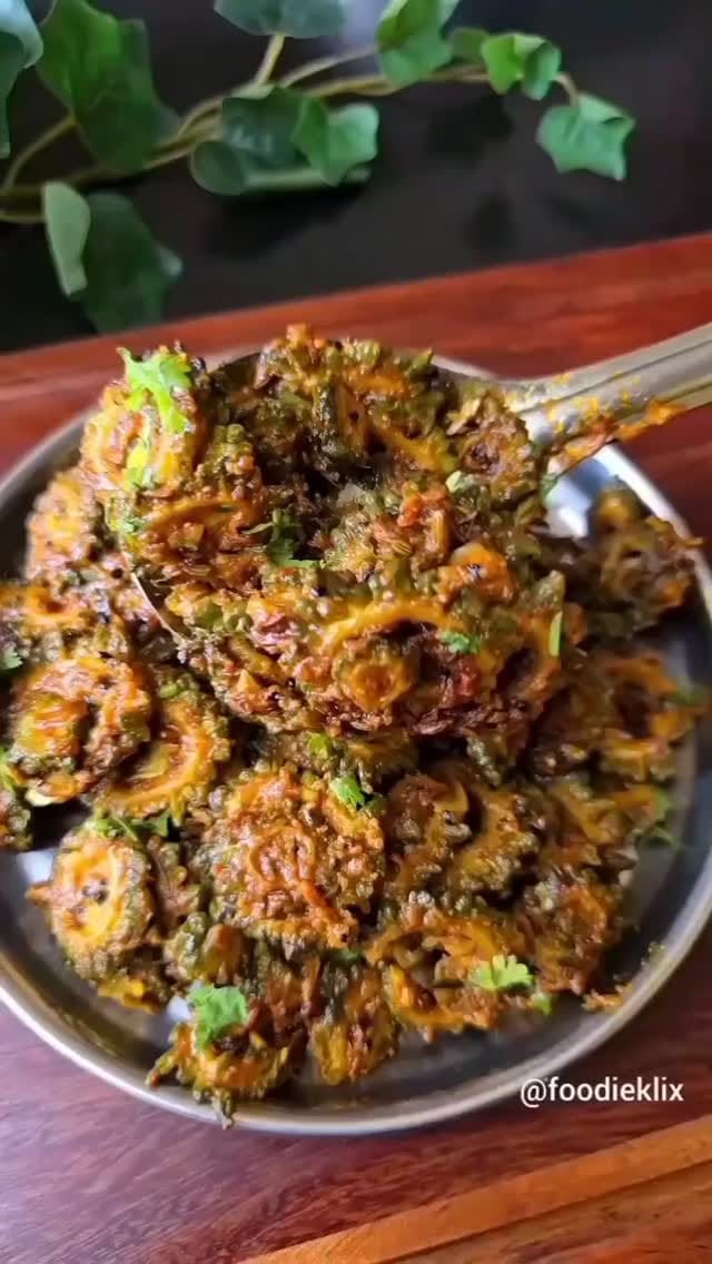 Post 7 by maa ki rasoi on Instagram (video)