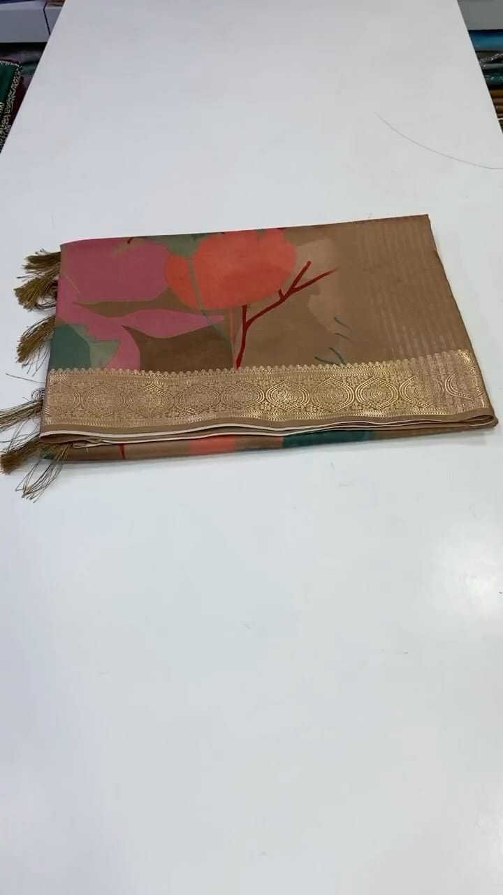 Post 7 by Diya Boutique on Instagram (video)