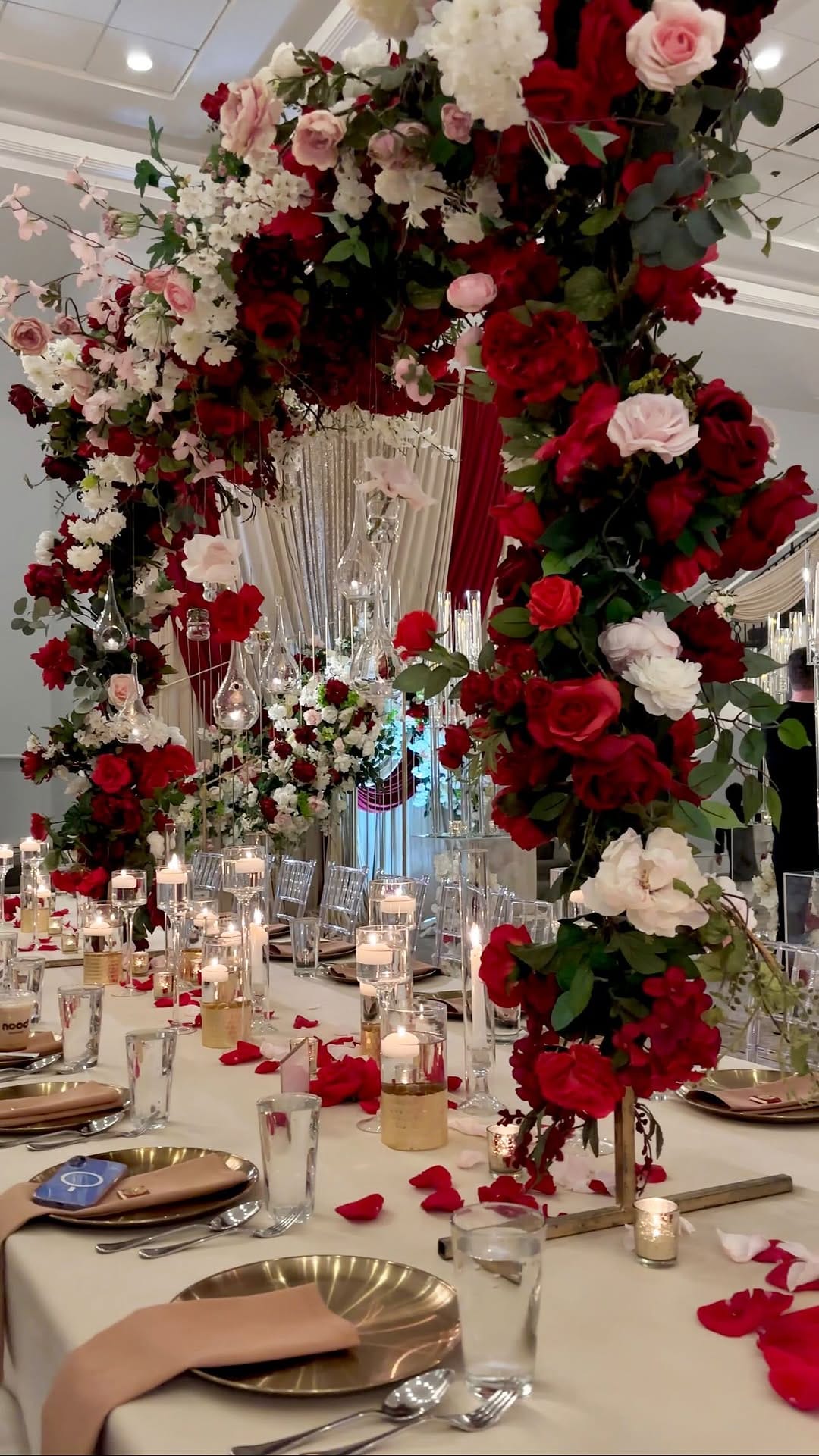 Post 5 by Lebaas The  Bridal Studio on Instagram (video)