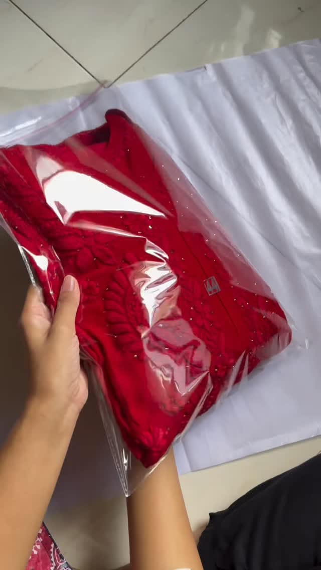 Post 7 by Aman Chikan on Instagram (video)