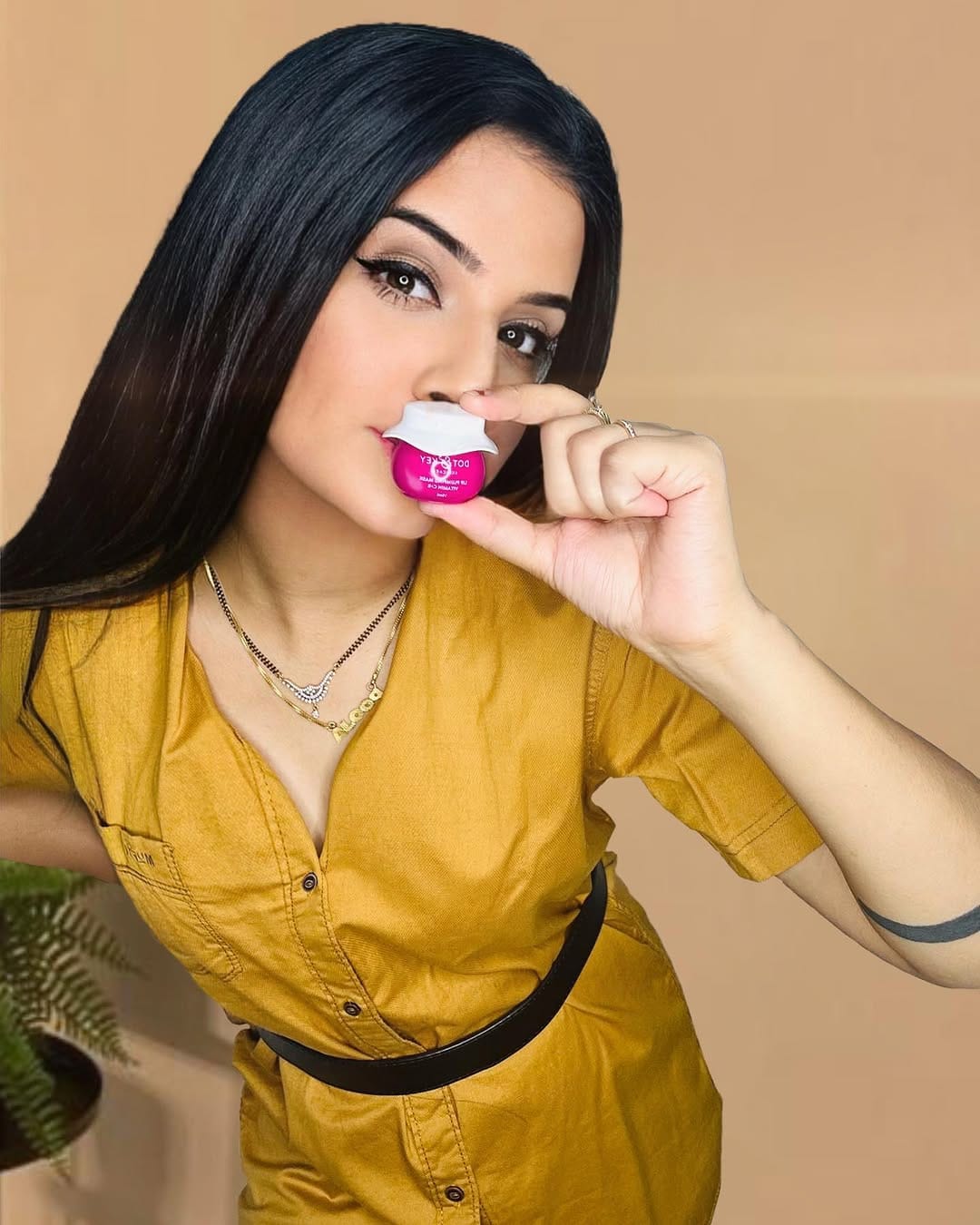 Post 8 by 𝐏𝐎𝐎𝐉𝐀 𝐋𝐀𝐌𝐁𝐀🧿 on Instagram (carousel)