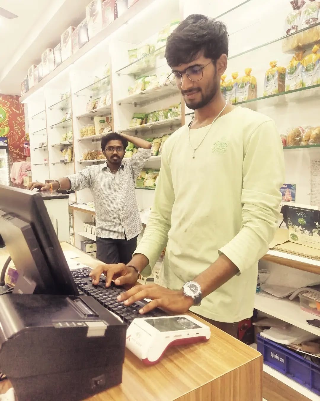 Post 10 by ✨ sathesh..1331 on Instagram (image)