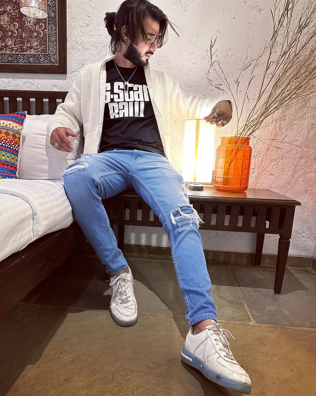 Post 10 by ARSHAD QURESHI on Instagram (image)
