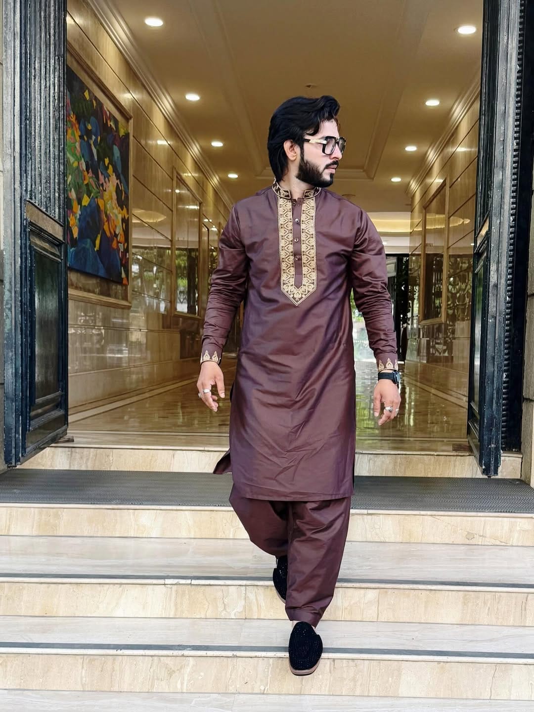 Post 5 by ARSHAD QURESHI on Instagram (carousel)