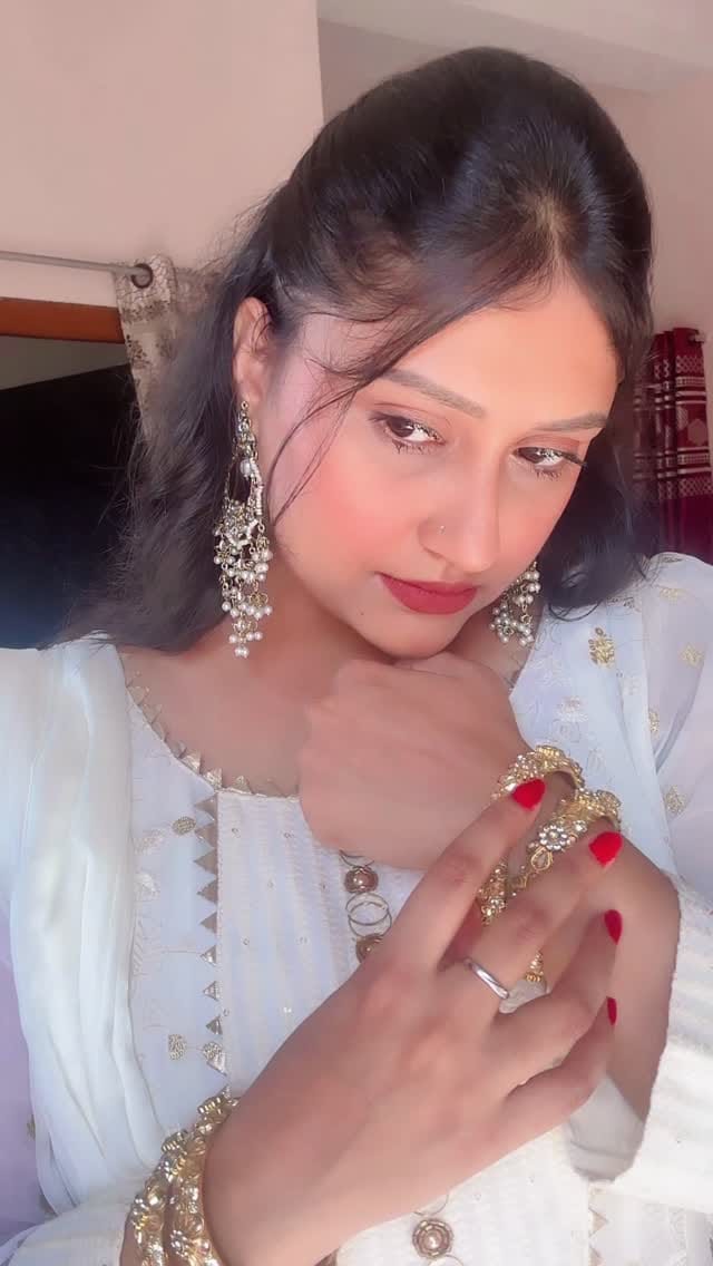 Post 3 by KAYNAT  SHAHID🌙 on Instagram (video)