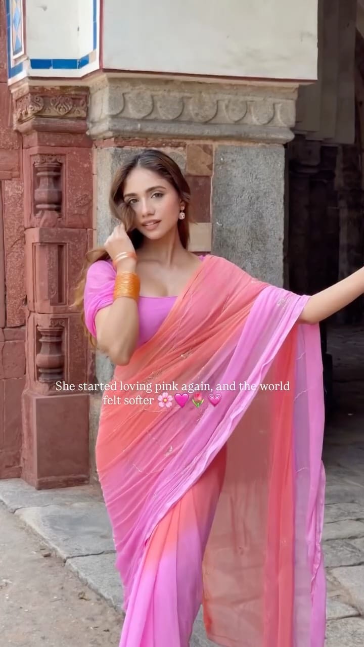 Post 2 by Jaya ( Daisy) on Instagram (video)