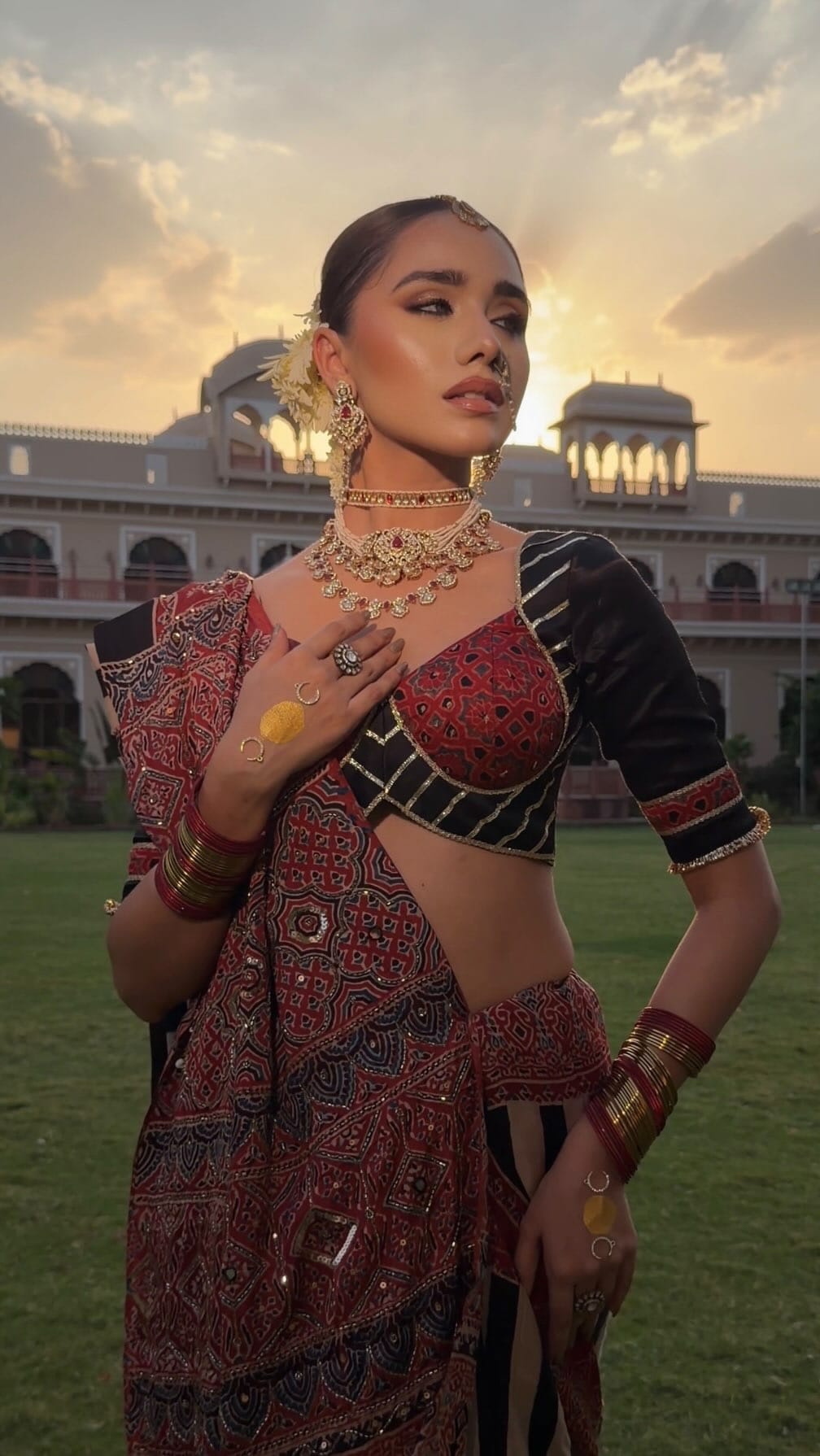 Post 6 by Jaya ( Daisy) on Instagram (video)